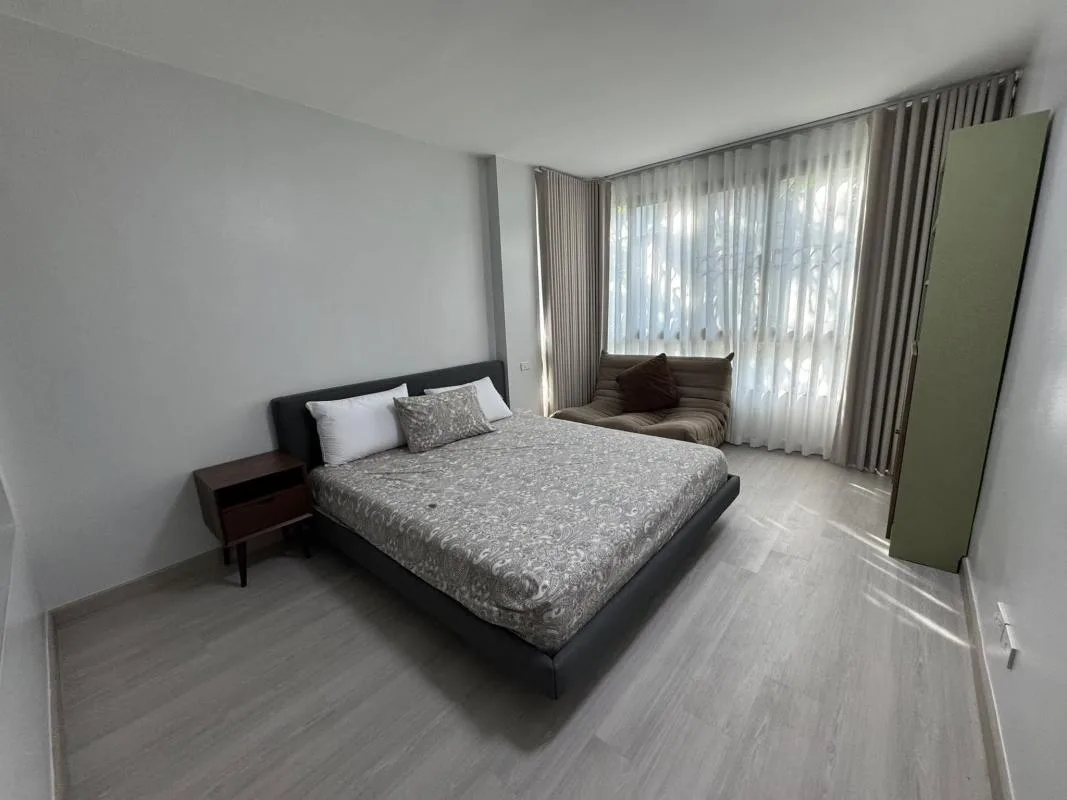Issara@42 Sukhumvit — photo 9