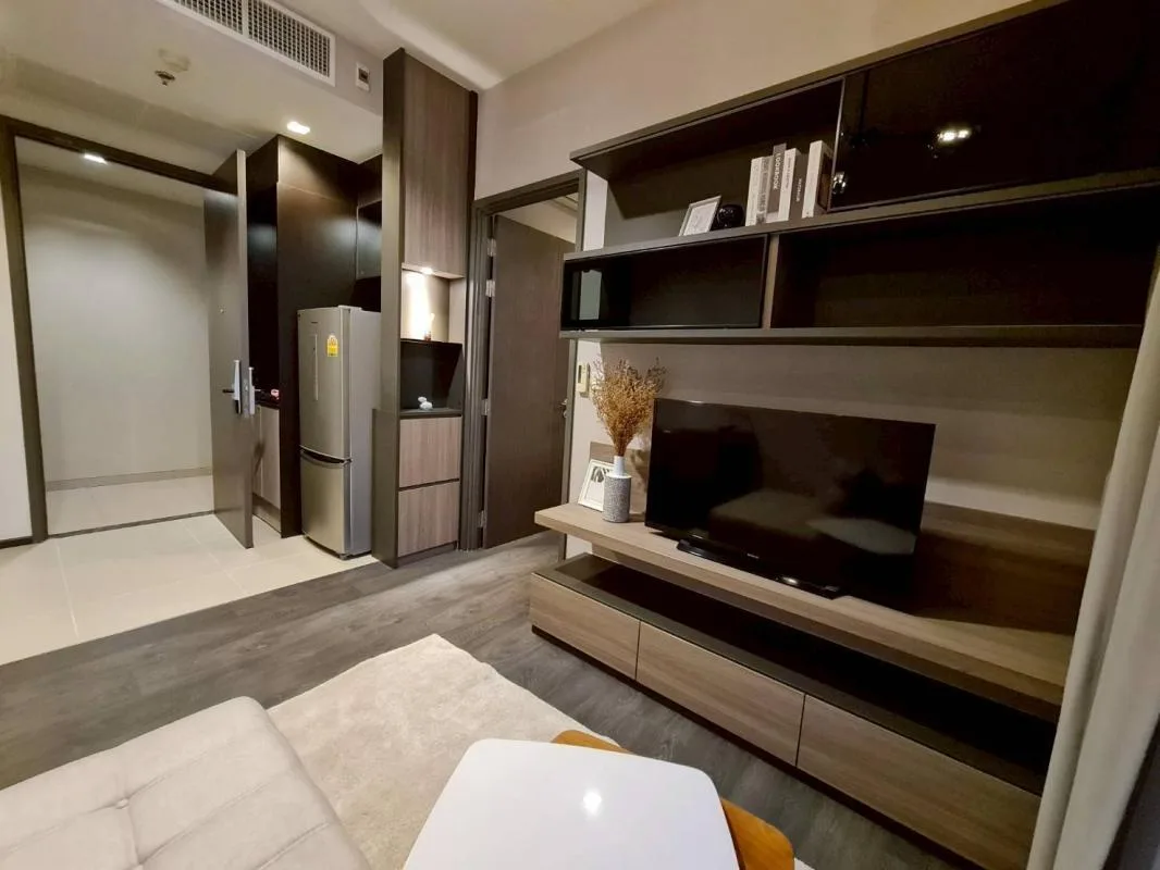 Edge Sukhumvit 23 — photo 4