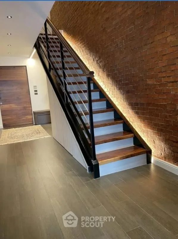 Penthouse Condominium 3 — photo 3