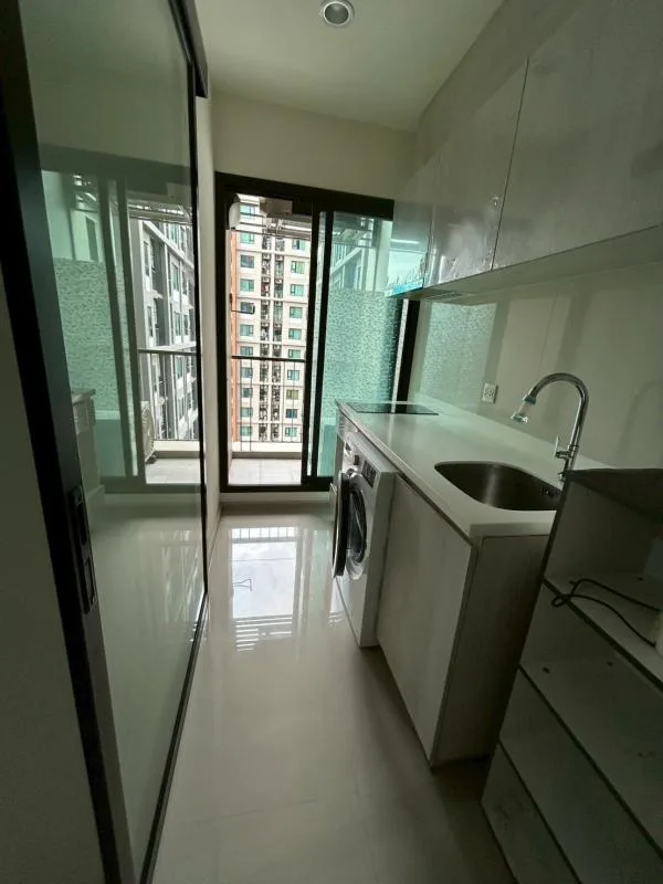 Life Asoke — photo 4