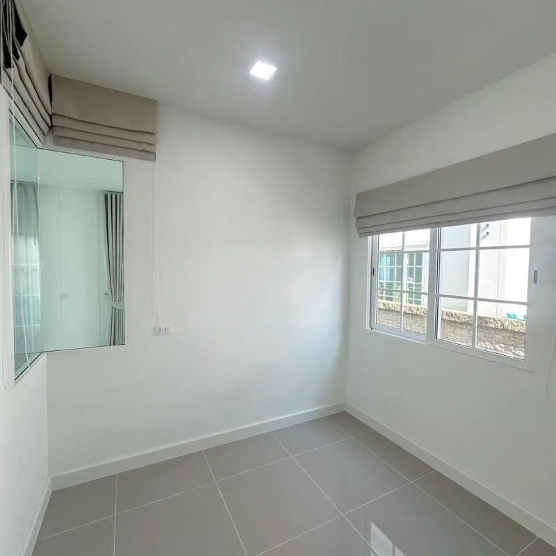 Golden Neo Sukhumvit Lasalle — photo 10