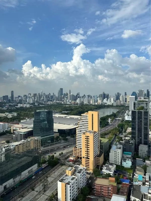 Life Rama 4 - Asoke — photo 17