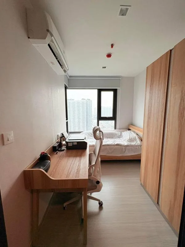 Life Sathorn Sierra — photo 2