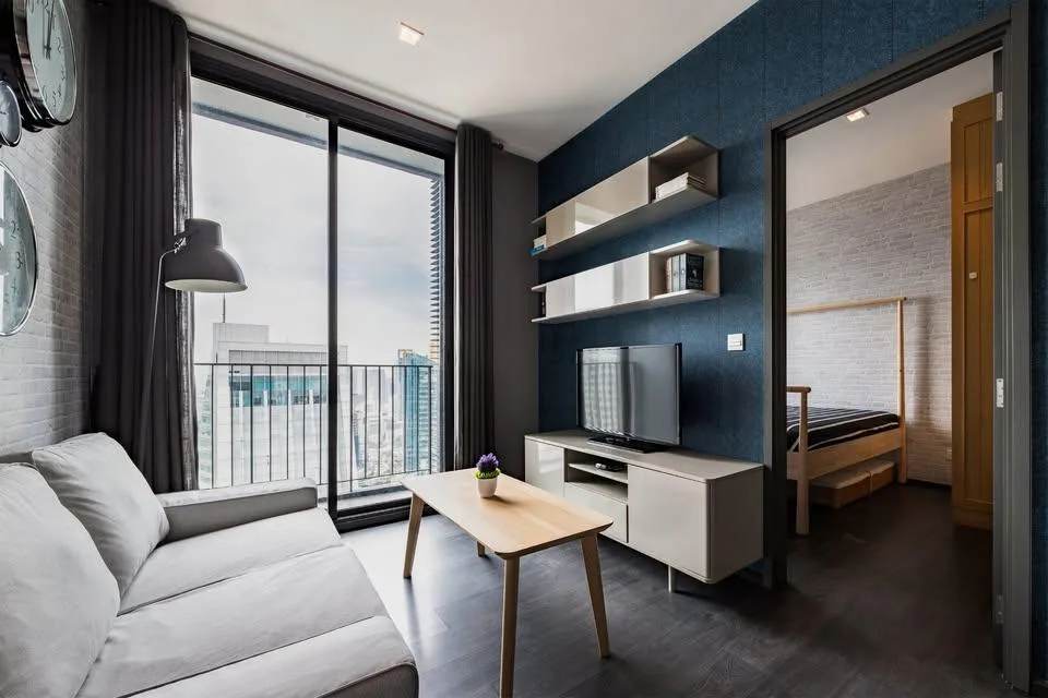 Edge Sukhumvit 23 — photo 2