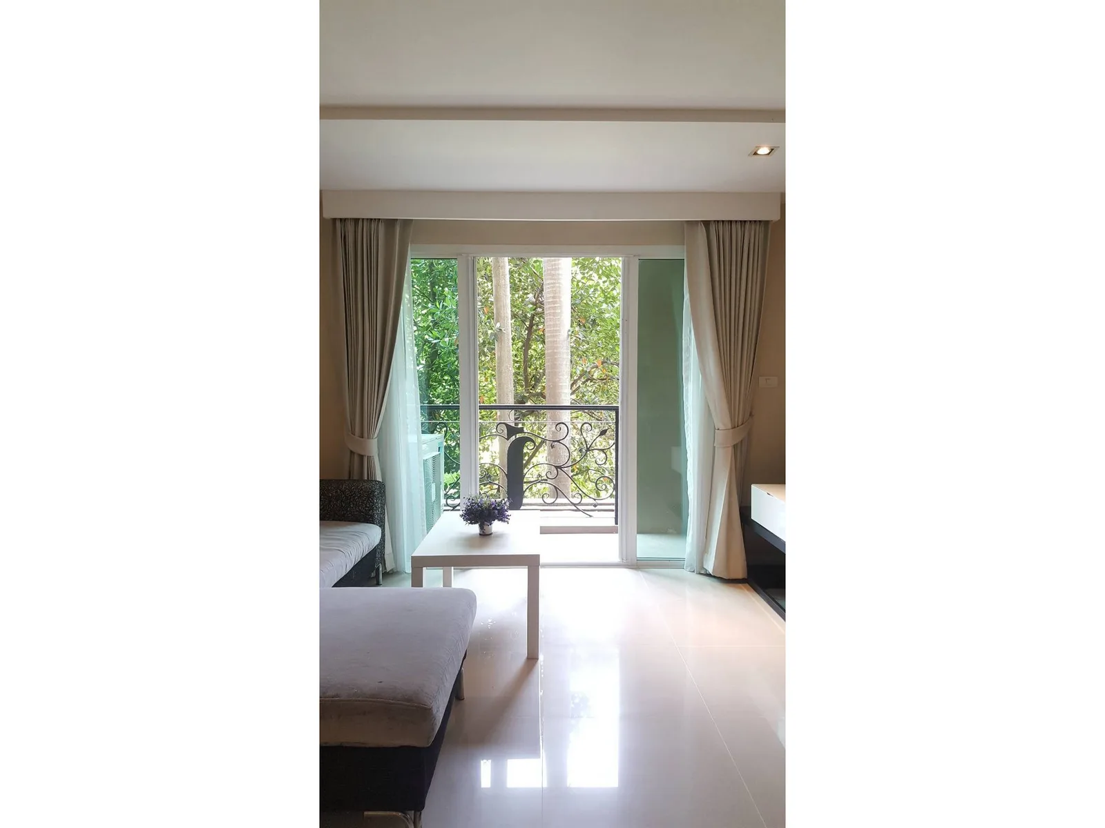 Le Nice Ekamai — photo 3