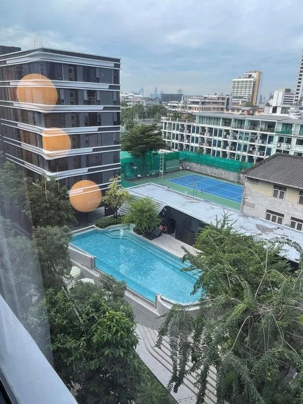 Ideo Mobi Sukhumvit 40 — photo 6