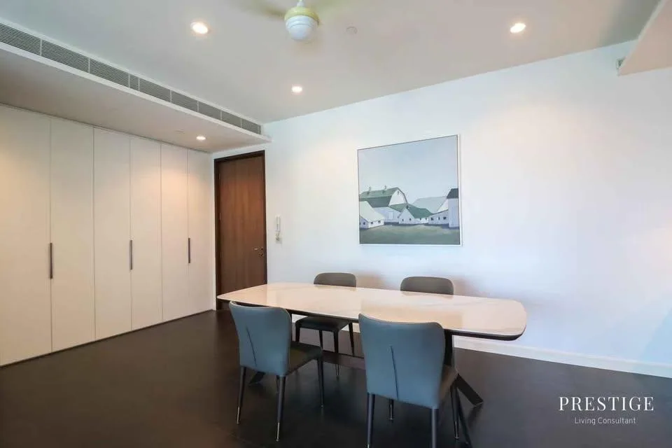 185 Rajadamri — photo 11