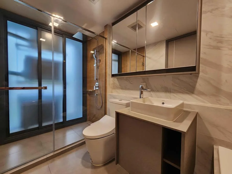 Taka Haus Ekamai 12 — photo 10