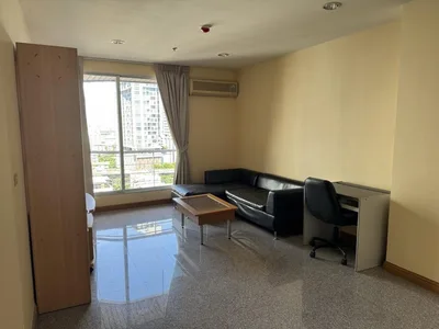 Pathumwan Resort