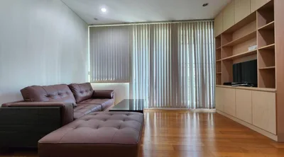 Wind Sukhumvit 23
