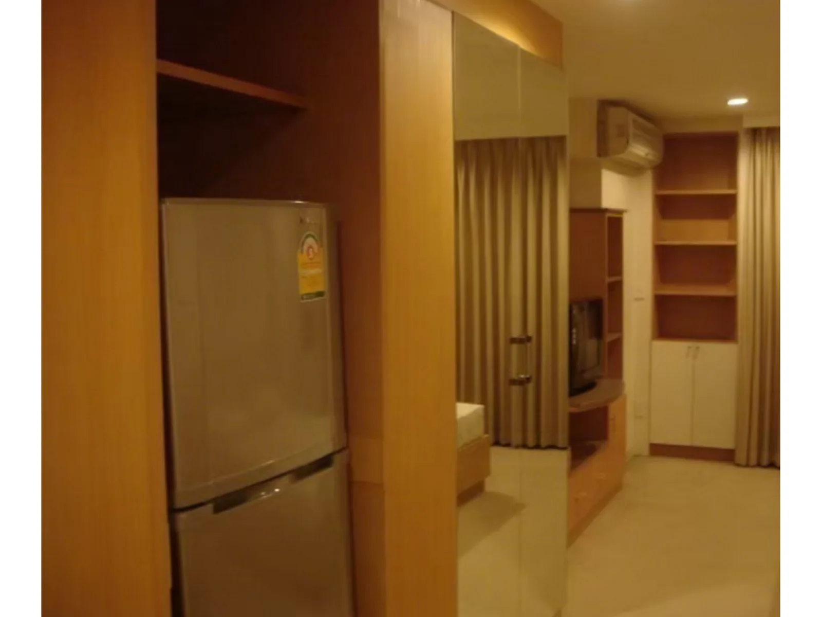 Silom Terrace — photo 2