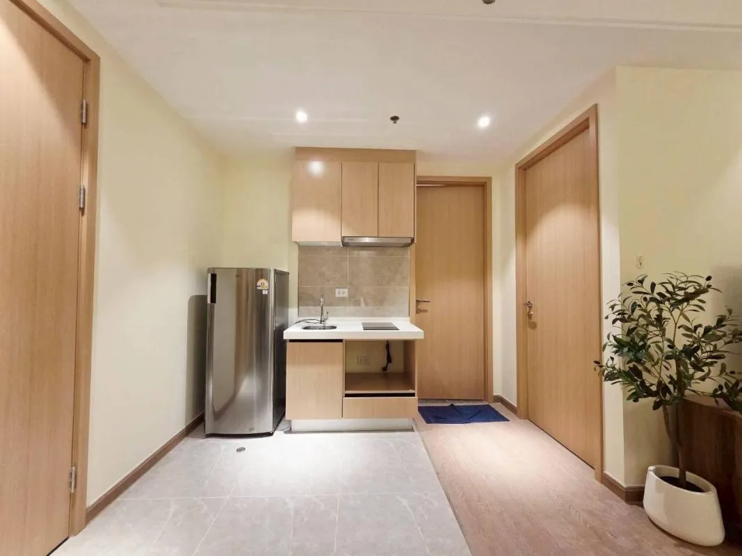 Regal Condo Sathorn-naradhiwas — photo 3
