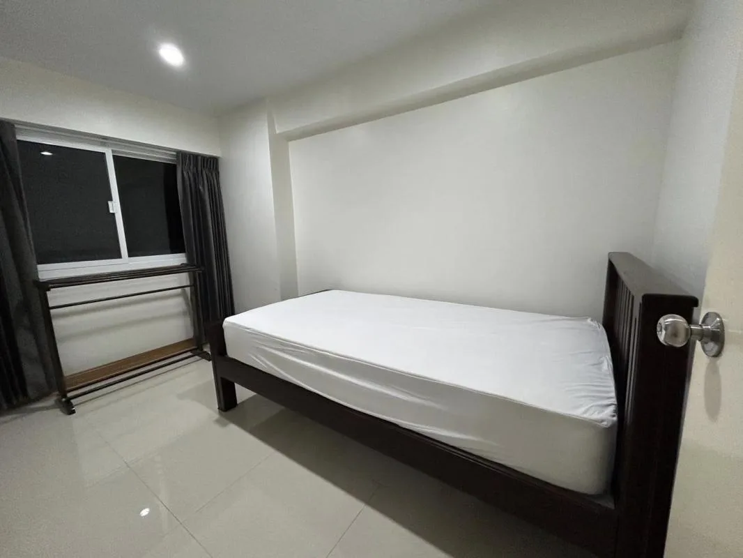 Thonglor Tower — photo 7
