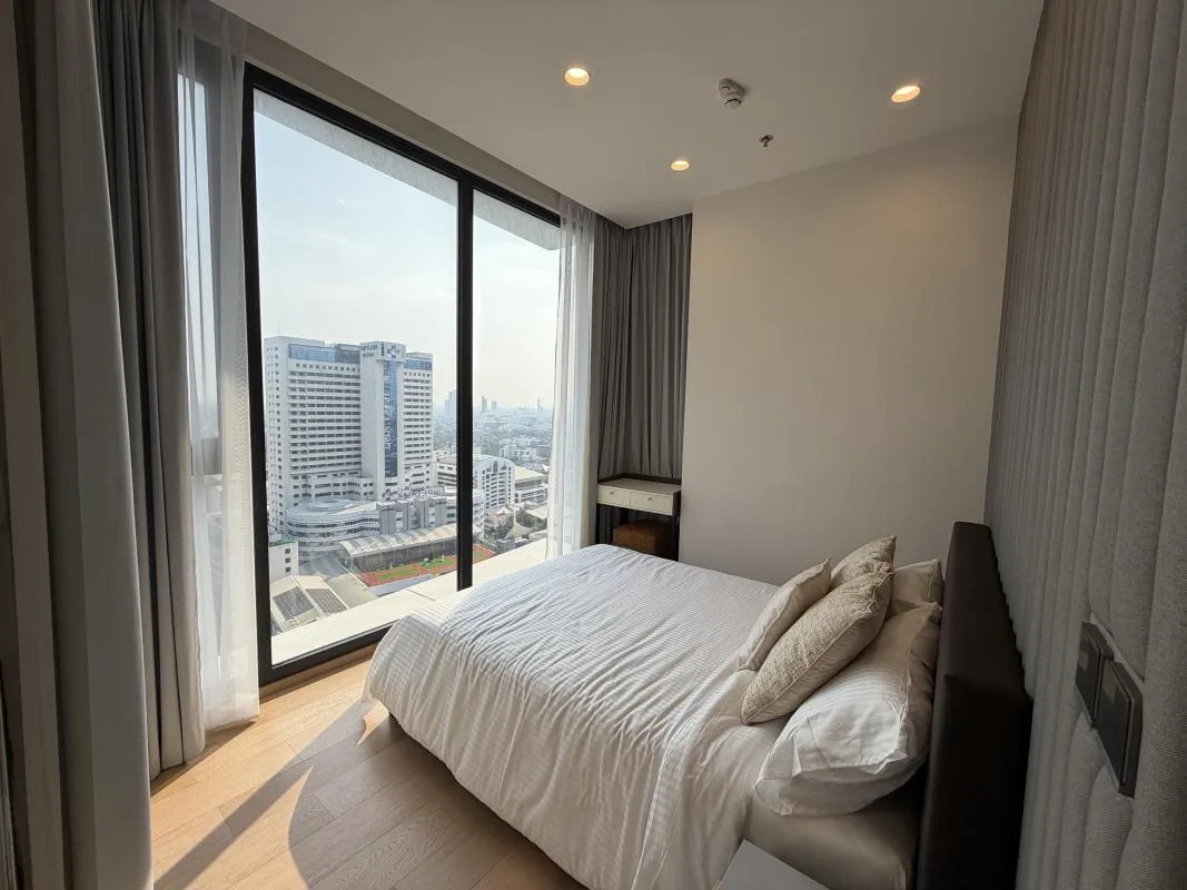Anil Sathorn 12 — photo 6