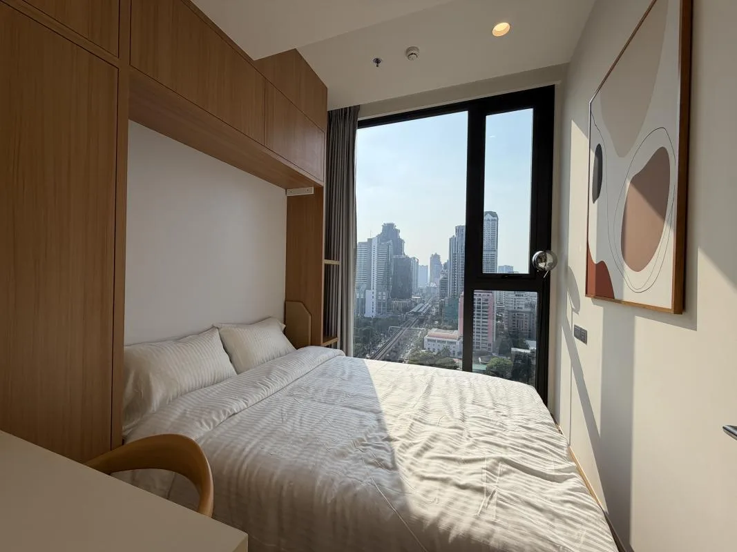 Anil Sathorn 12 — photo 9