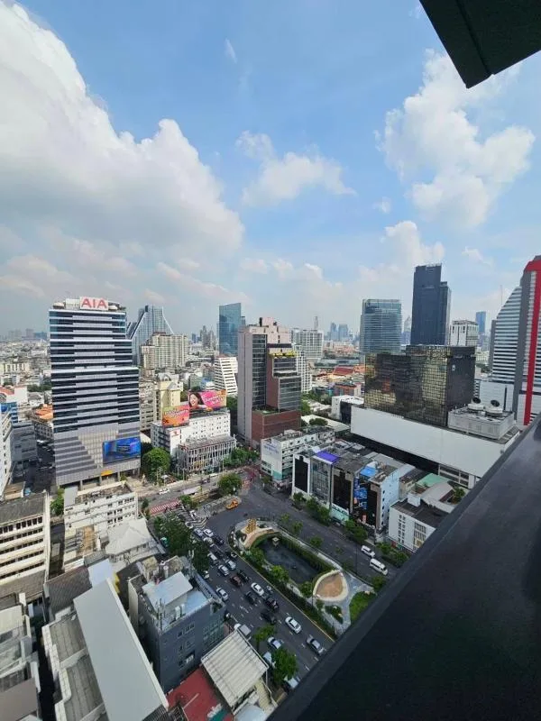 M Silom — photo 21