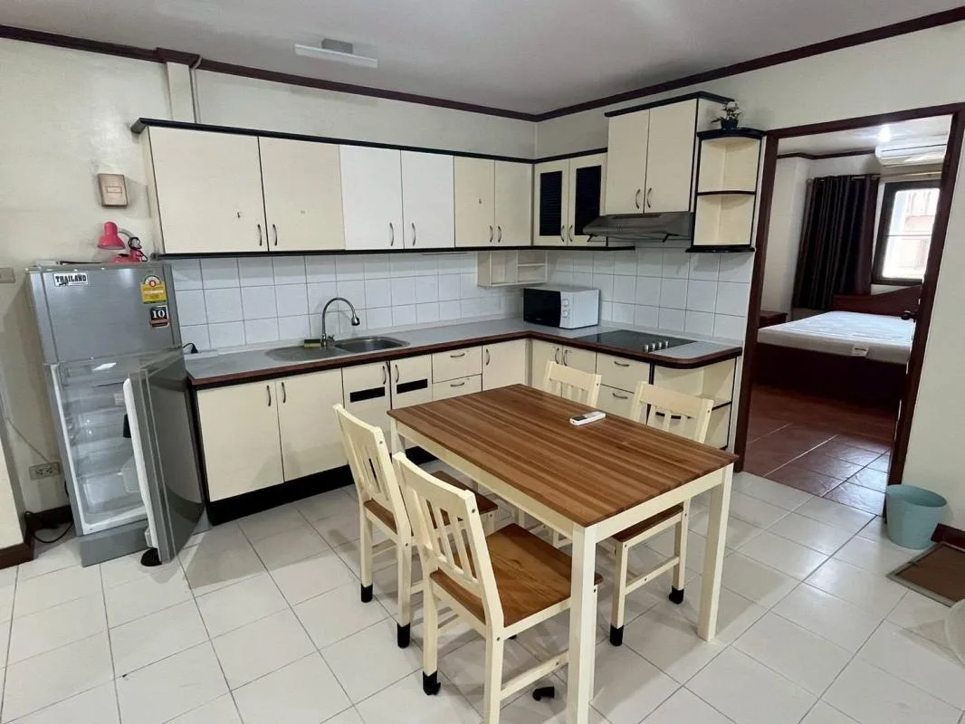 Aree Place Sukhumvit 26 — photo 3