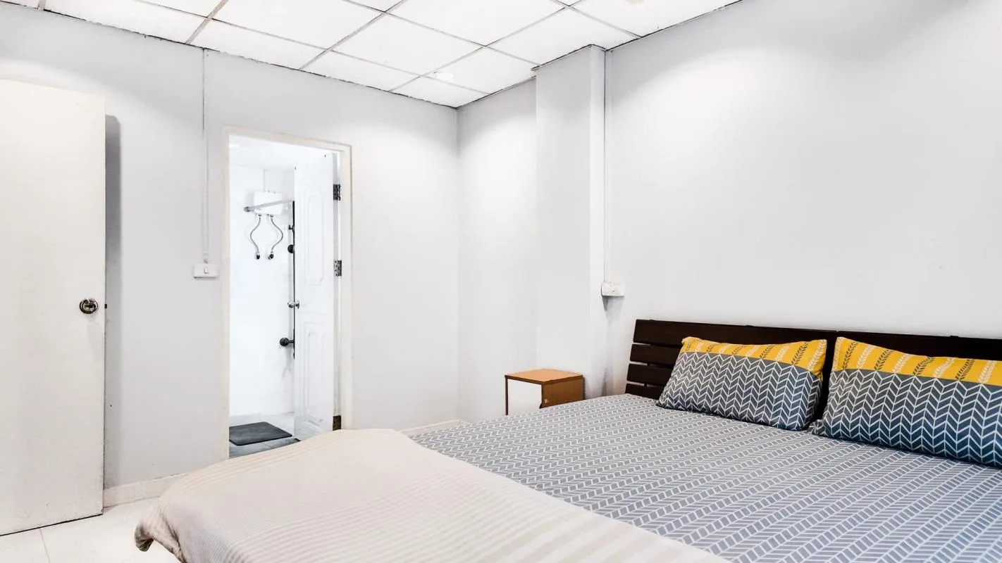 Townhome — photo 11