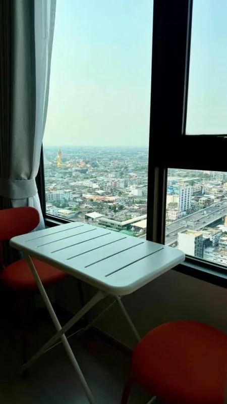 Life Sathorn Sierra — photo 9