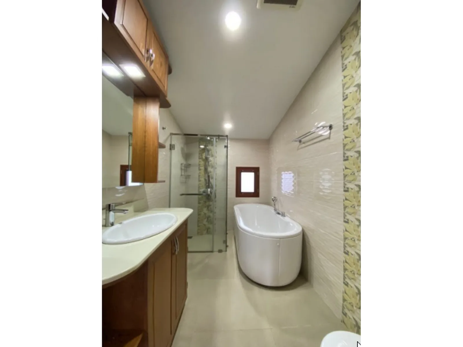 13 Yaek Soi Sammit — photo 12