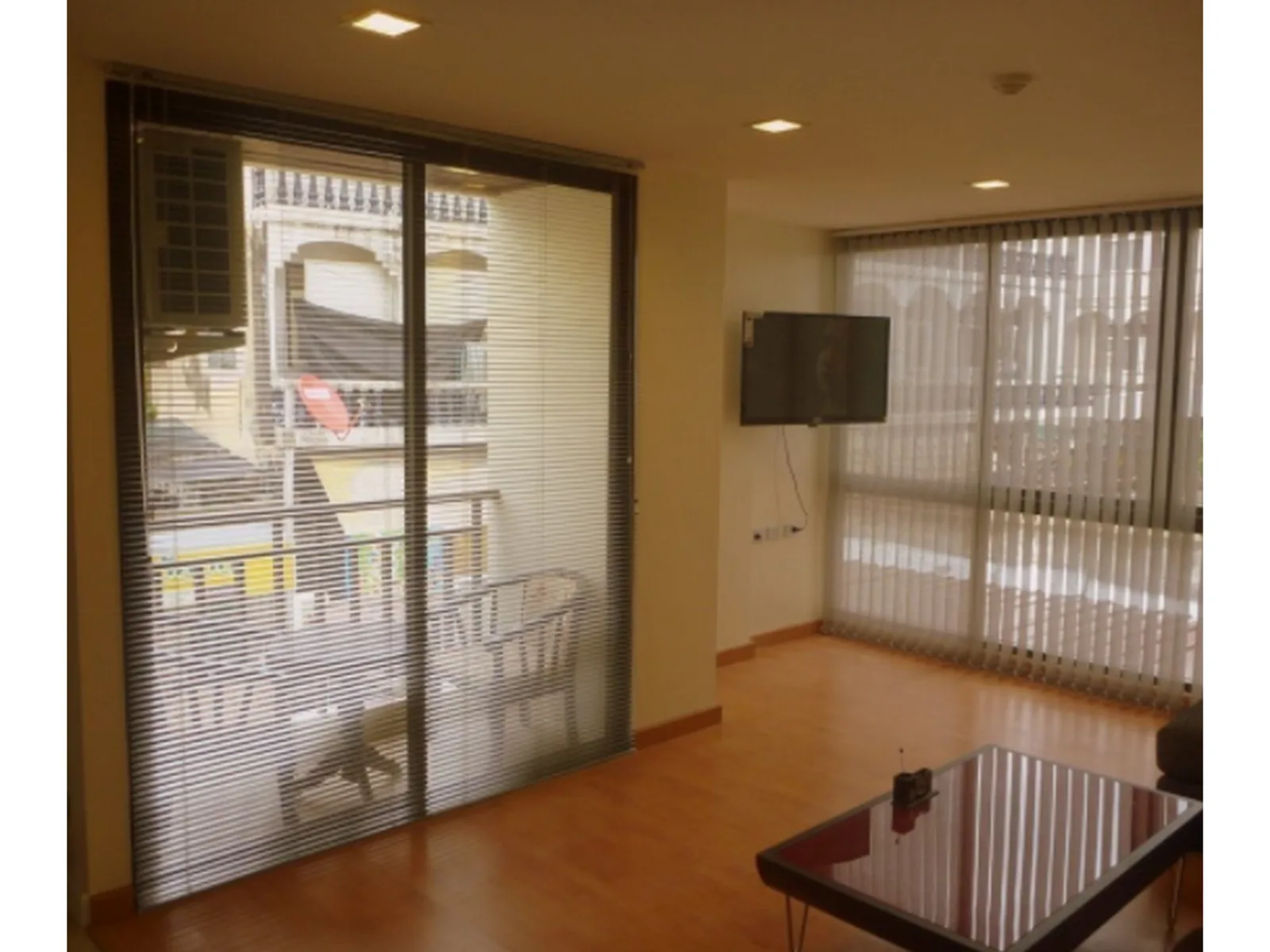 Xvi - The Sixteenth Condominum — photo 2
