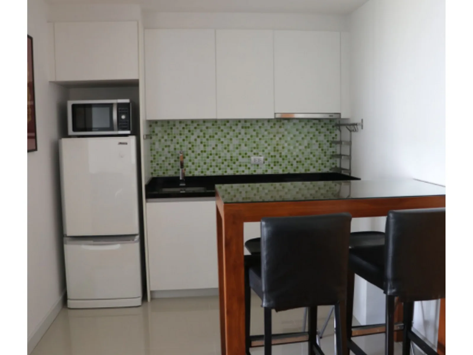 Xvi - The Sixteenth Condominum — photo 4