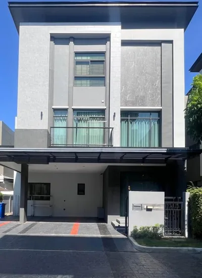 The Gentry Sukhumvit 101
