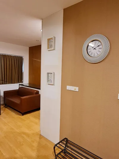 The Room Sathorn - St.Louis