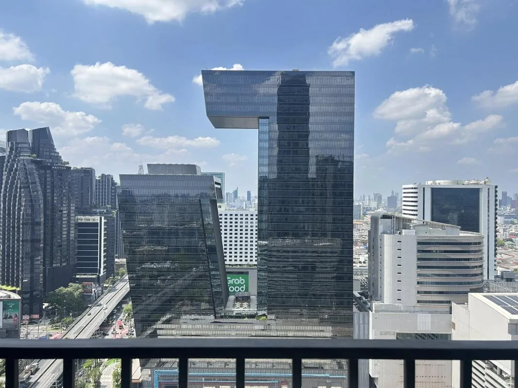 Nue District R9 — photo 15