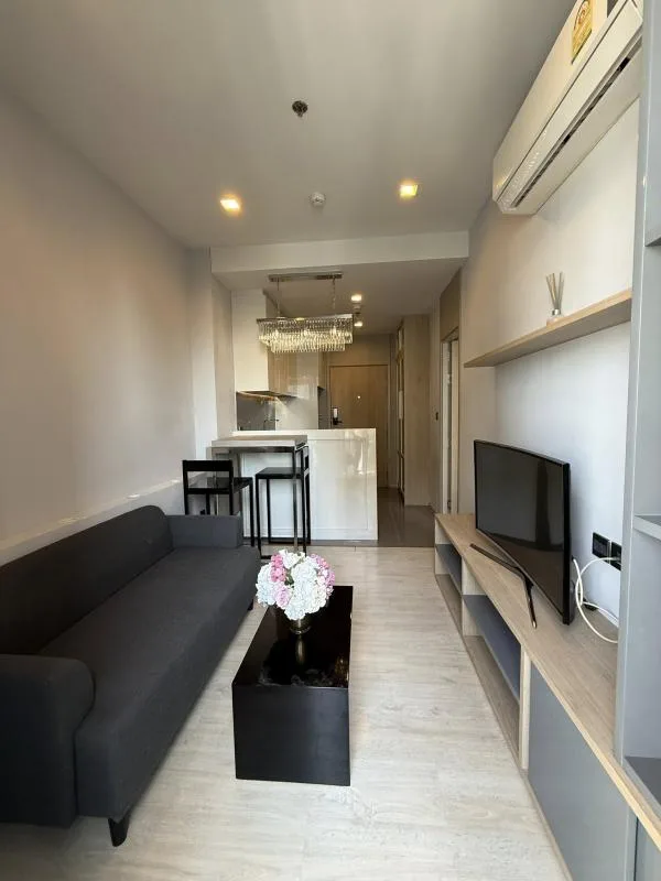 M Thonglor 10 — photo 3