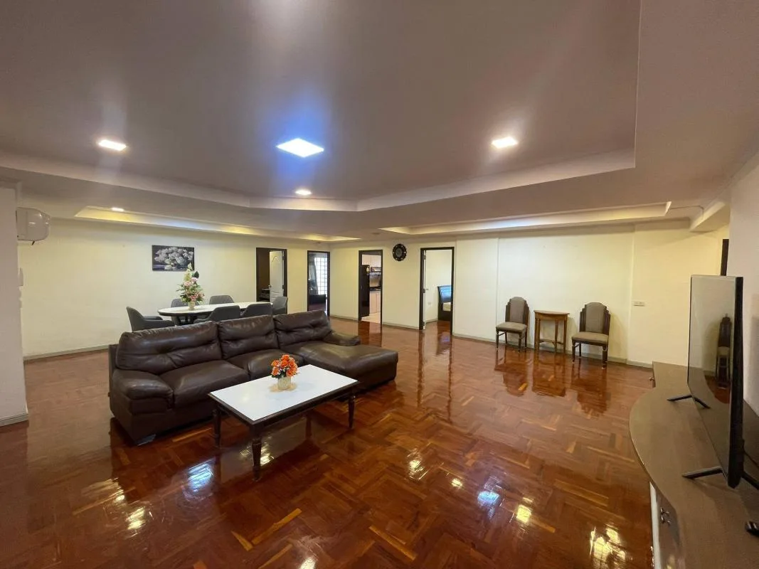 D.h.grand Tower — photo 2