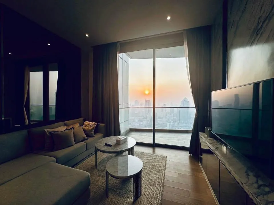 Magnolias Waterfront Residences — photo 3