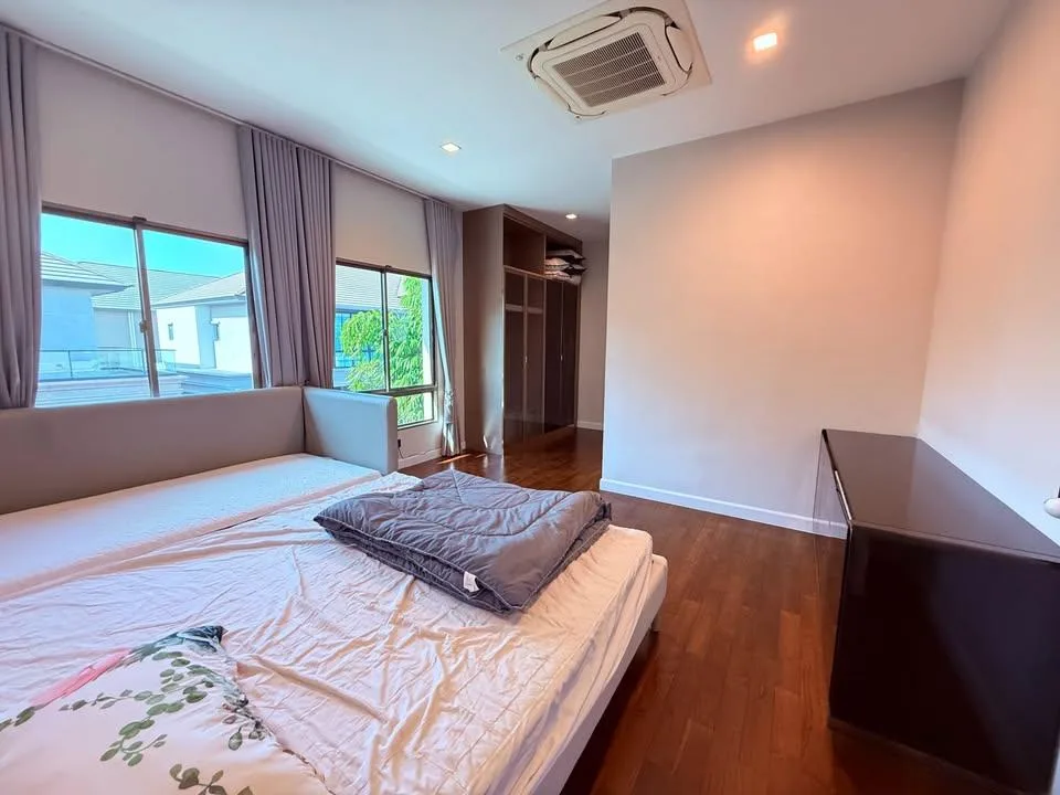 Grand Bangkok Boulevard Srinakarin — photo 10