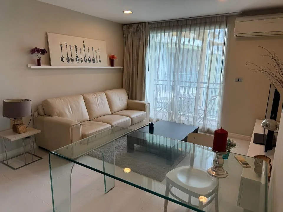 The Crest Sukhumvit 24 — photo 1
