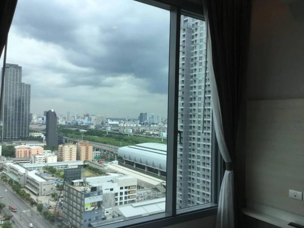 Q Asoke — photo 8
