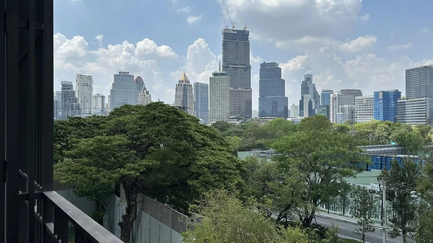 Muniq Langsuan — photo 6
