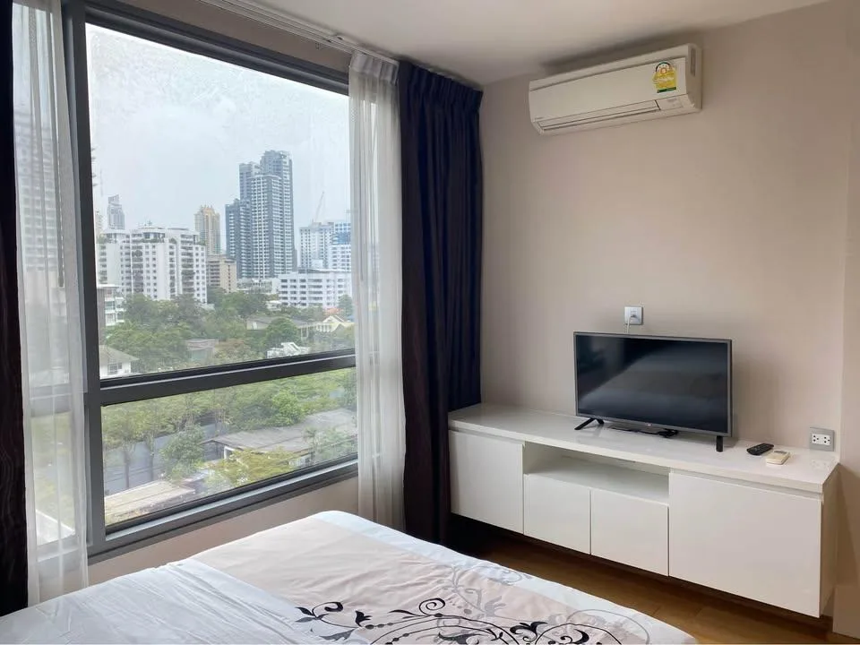 H Sukhumvit 43 — photo 12