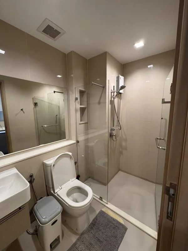 Life Sathorn Sierra — photo 10