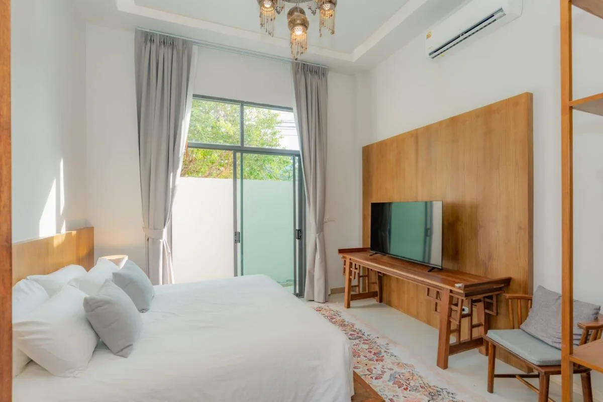 Urmi Villa — photo 18