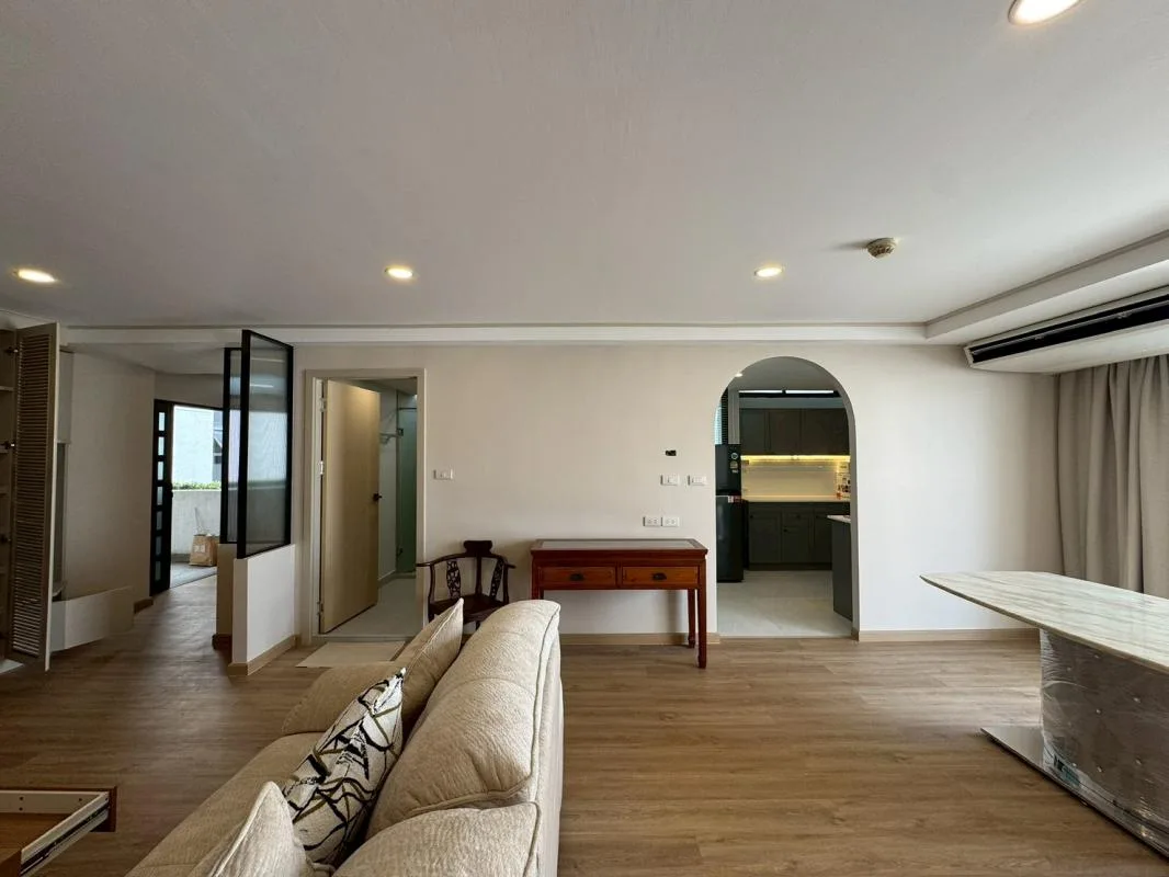 Supalai Place — photo 2