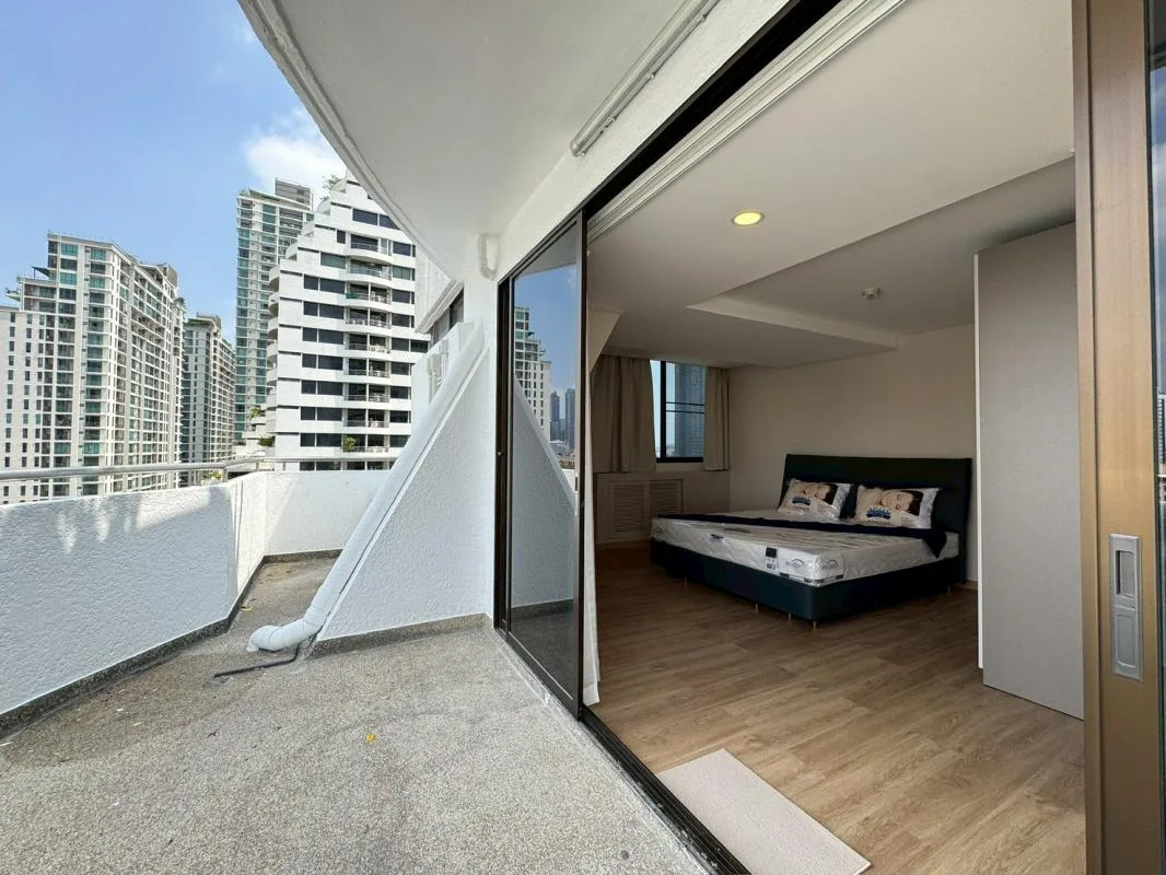 Supalai Place — photo 12