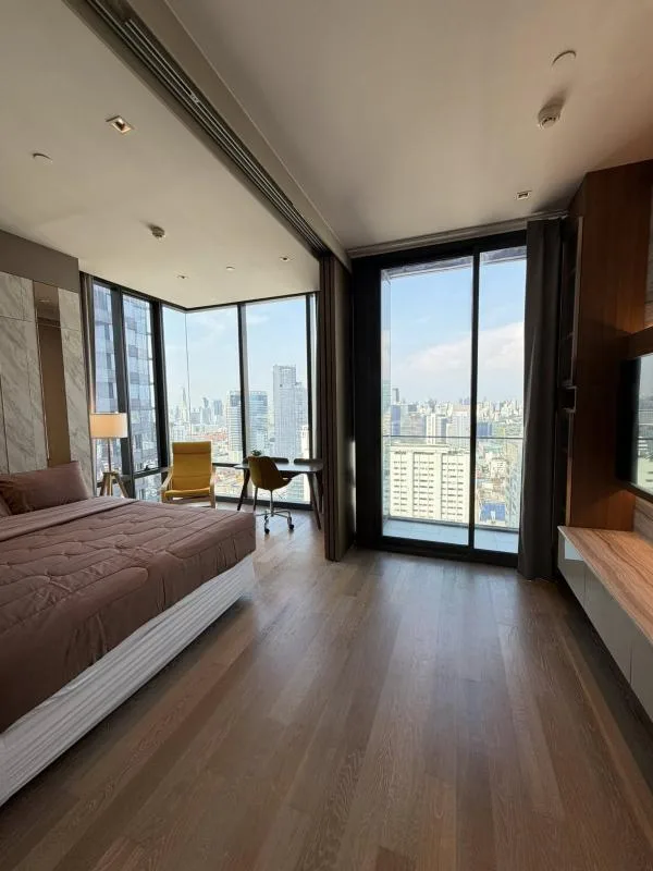 Ashton Silom — photo 5