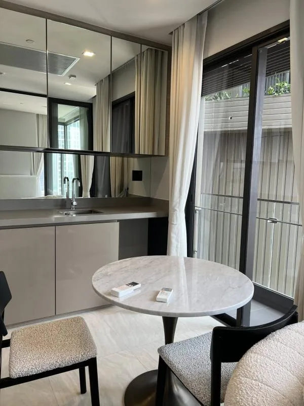 The Crest Park Residences — photo 2