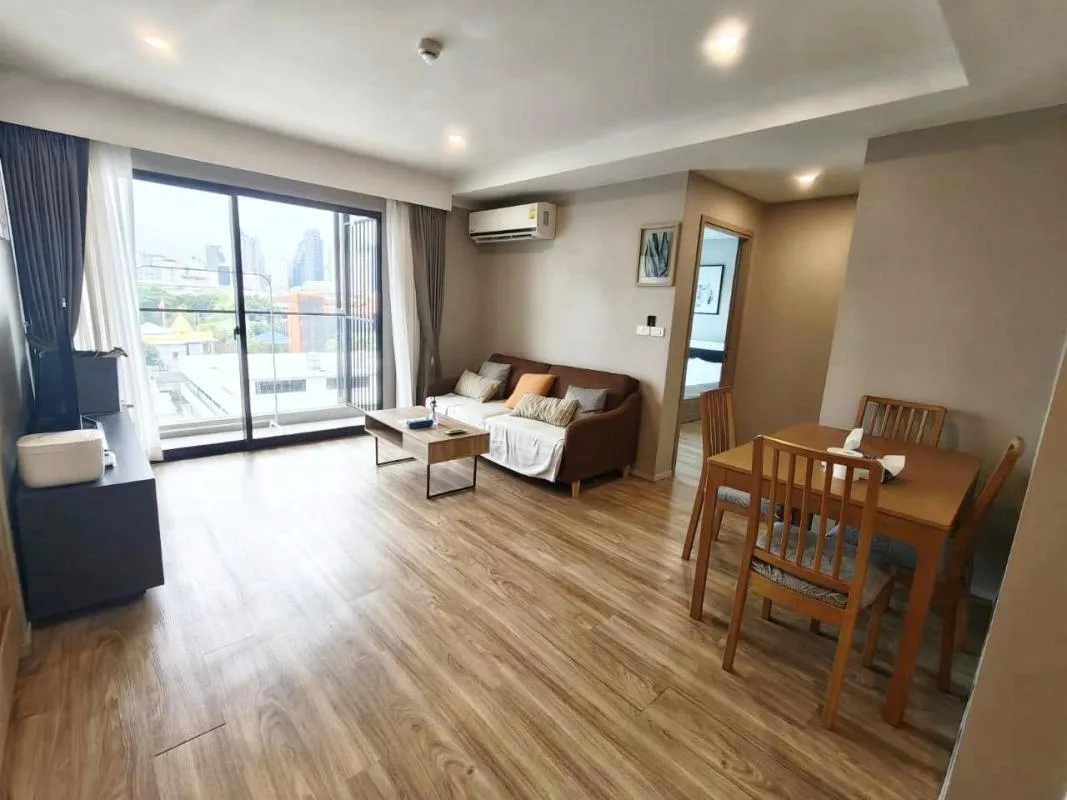Blossom Condo @ Sathorn - Charoenrat — photo 3