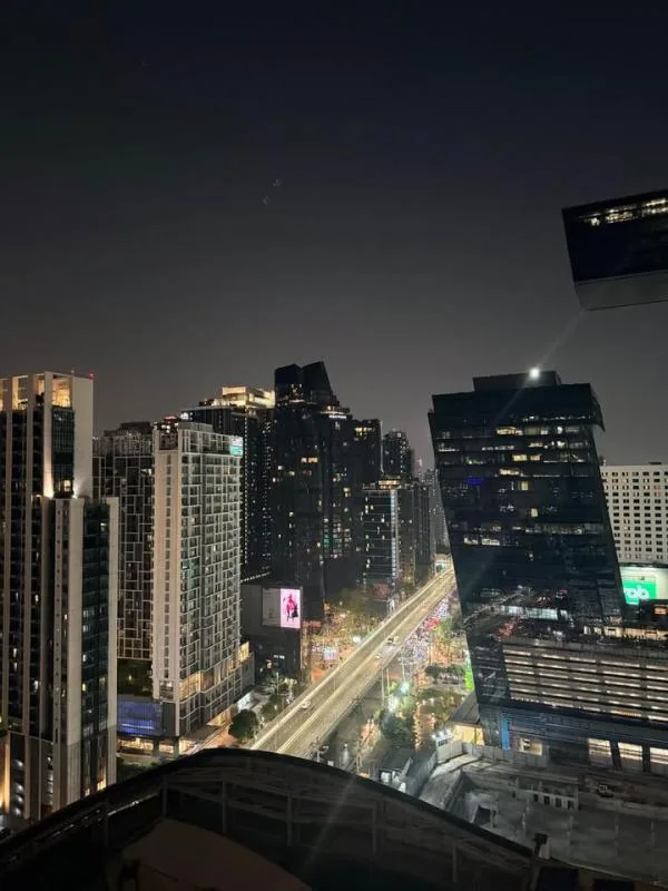 Nue District R9 — photo 6