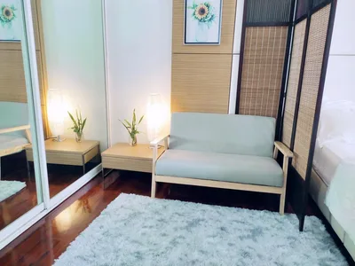 Pipat Place