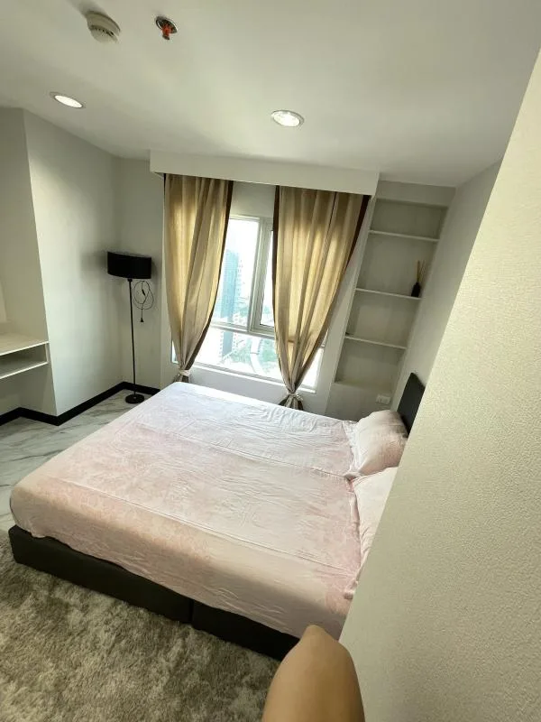 Belle Grand Rama 9 — photo 12