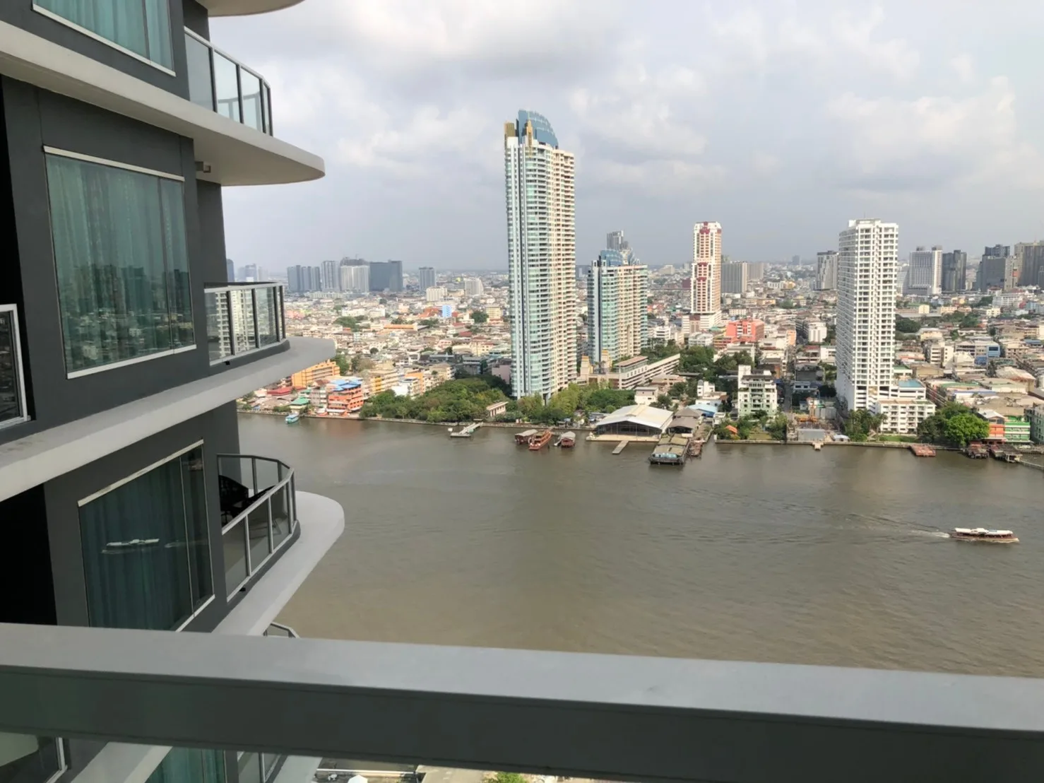 Menam Residences — photo 15