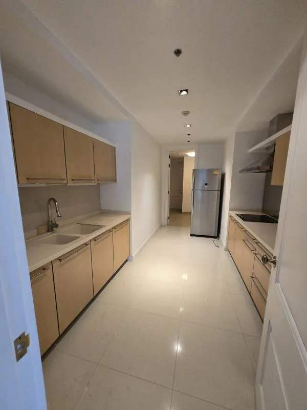 Athenee Residence — photo 5