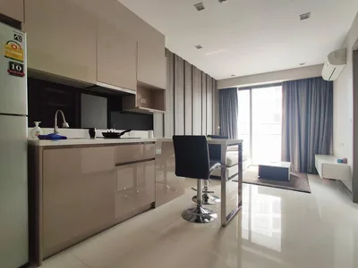 Trapezo Sukhumvit 16
